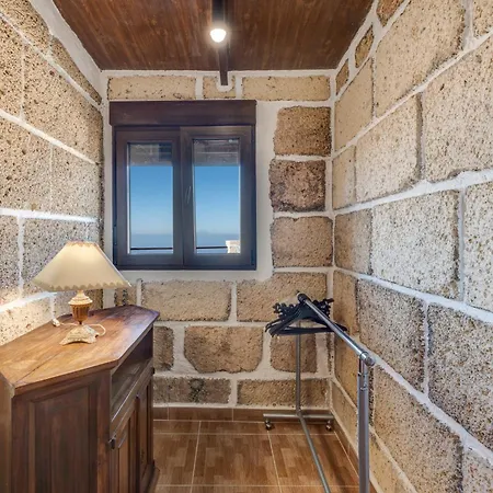 Casa Eyden By Paramount Holidays